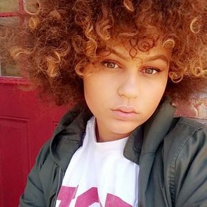 Meet your Posher, Mary